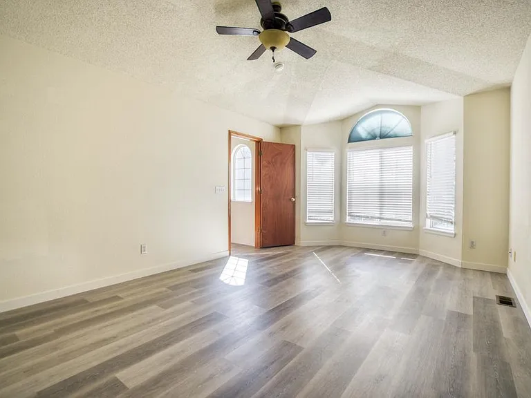20455 E Crestline Pl — Photo 14