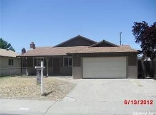 6690 Golf View Dr, Sacramento, CA 95822