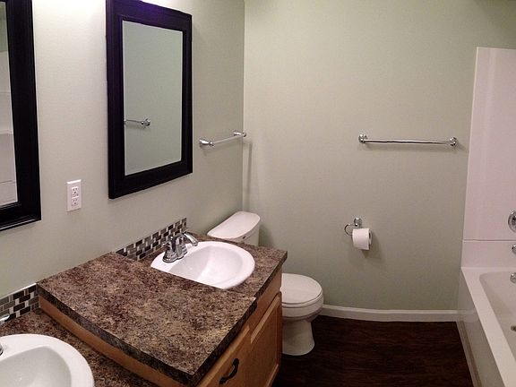 3rd image of 10475 Ferris Dr