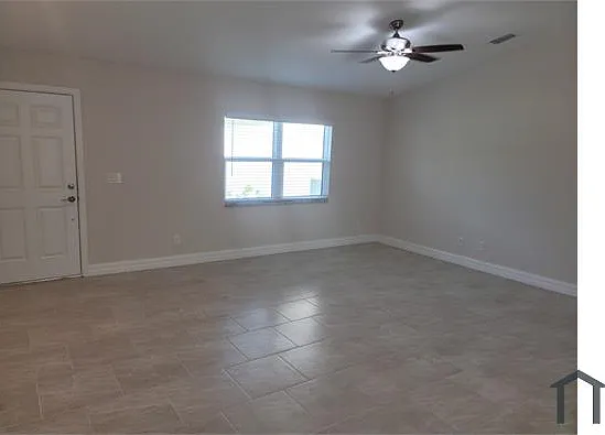 3964 Lovering Ave — Photo 2