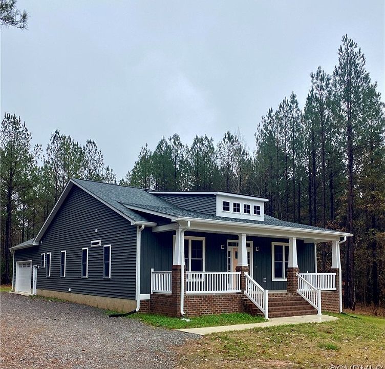 1st image of 75 Carmen Ln