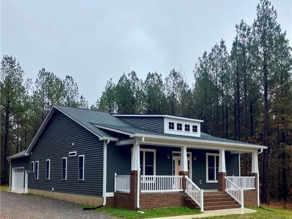 75 Carmen Ln, Bumpass, VA 23024