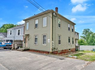 93 Ocean Ave, Old Orchard Beach, ME 04064