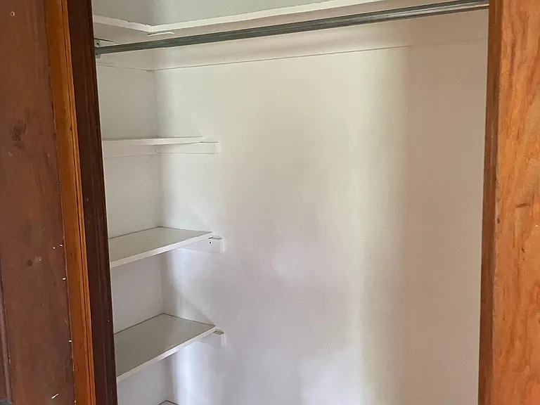 419 N Ashley St — Photo 16