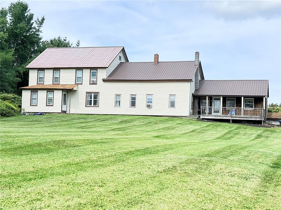 1st image of 283 N Pond Rd