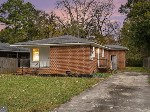 208 Porter St SW, Rome, GA 30161