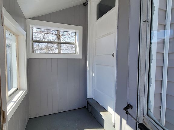 5th image of 65 Hinsdale Heights