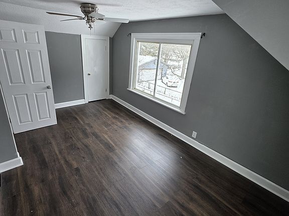 5th image of 1254 Wilbur Ave