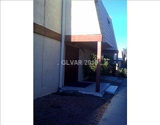 1st image of 3419 Villa Way