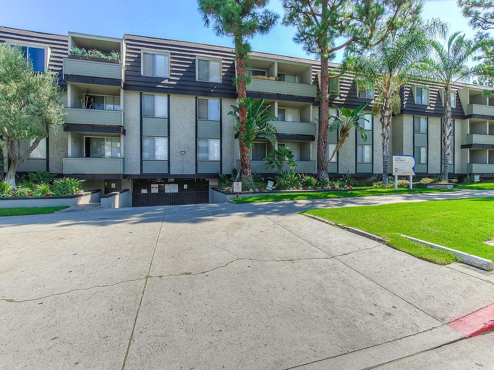 The Esquire Apartment Rentals Los Angeles, CA Zillow