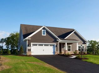 233 Indian Ridge Ln, Canonsburg, PA 15317