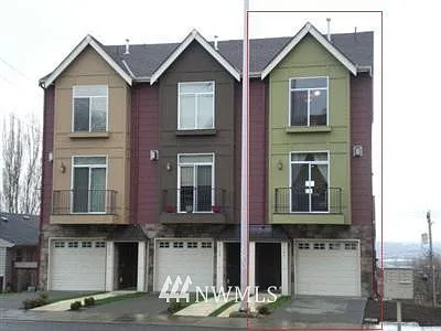 2107 Yakima Ave S photo 1
