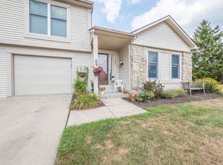 6025 Sawmill Woods Dr, Fort Wayne, IN 46835