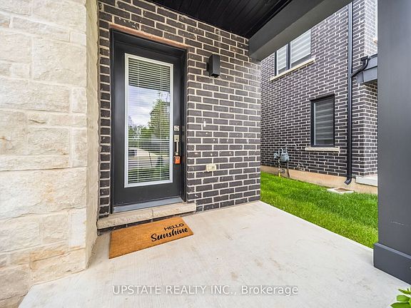 4th image of 45 Humberstone Dr