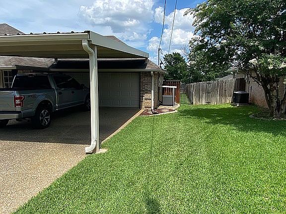 4th image of 211 Green Lane Trl
