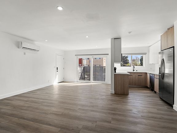 4th image of 8777 Cadillac Ave APT 1