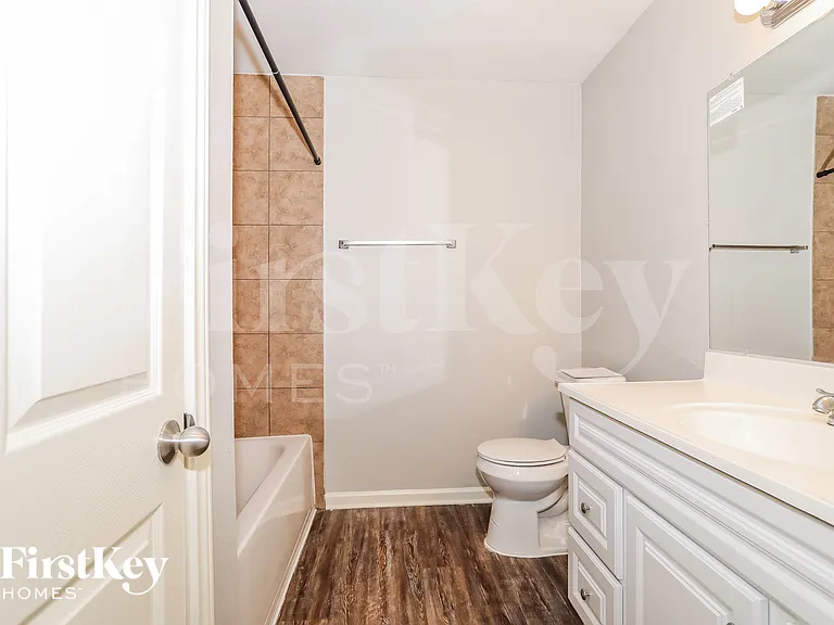 5019 Monteith Dr — Photo 11