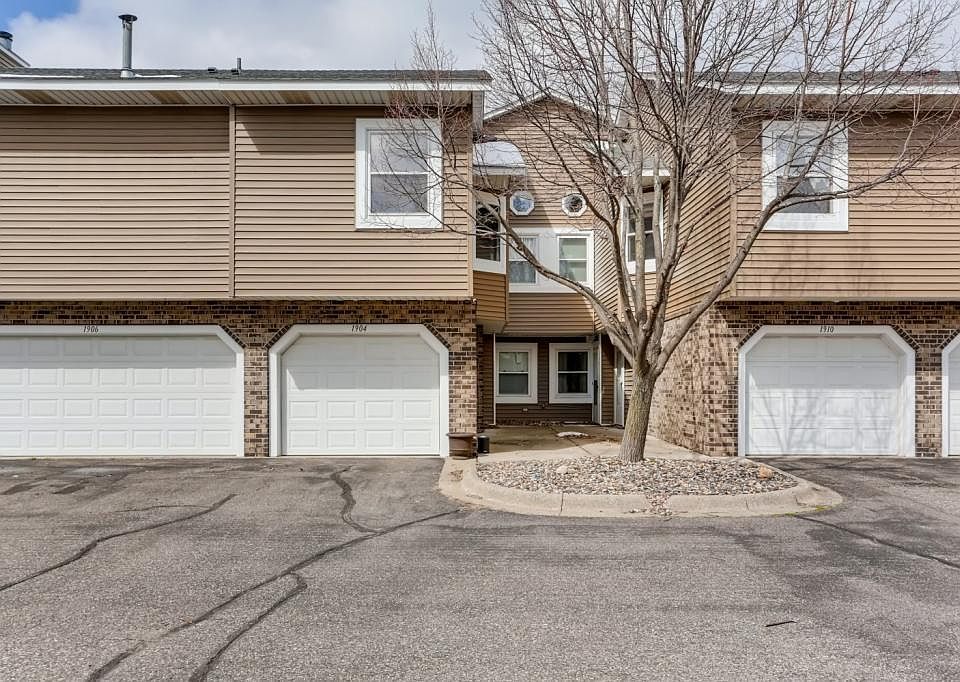 1904 Southpointe Ter, Eagan, MN 55122 Zillow