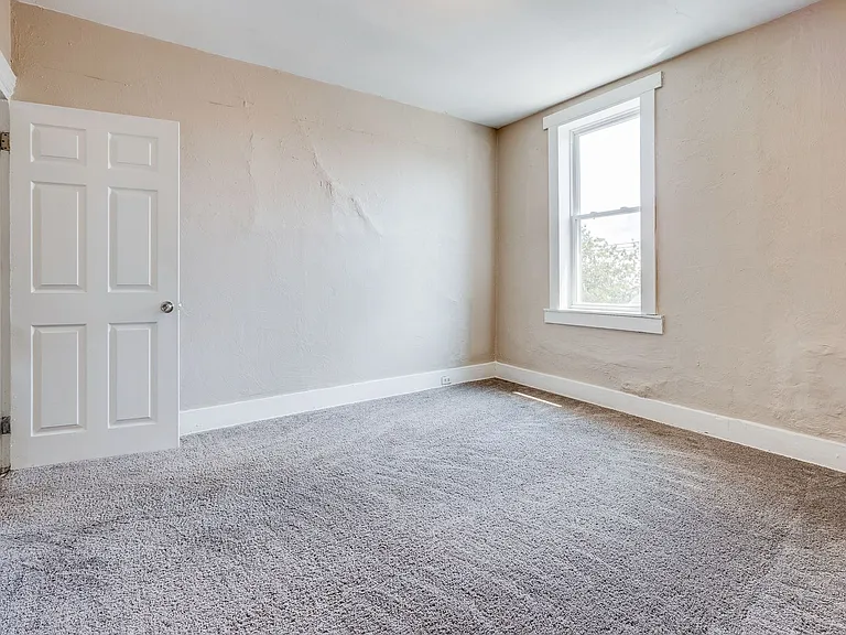 10 - 35 Mt Oliver — Photo 7