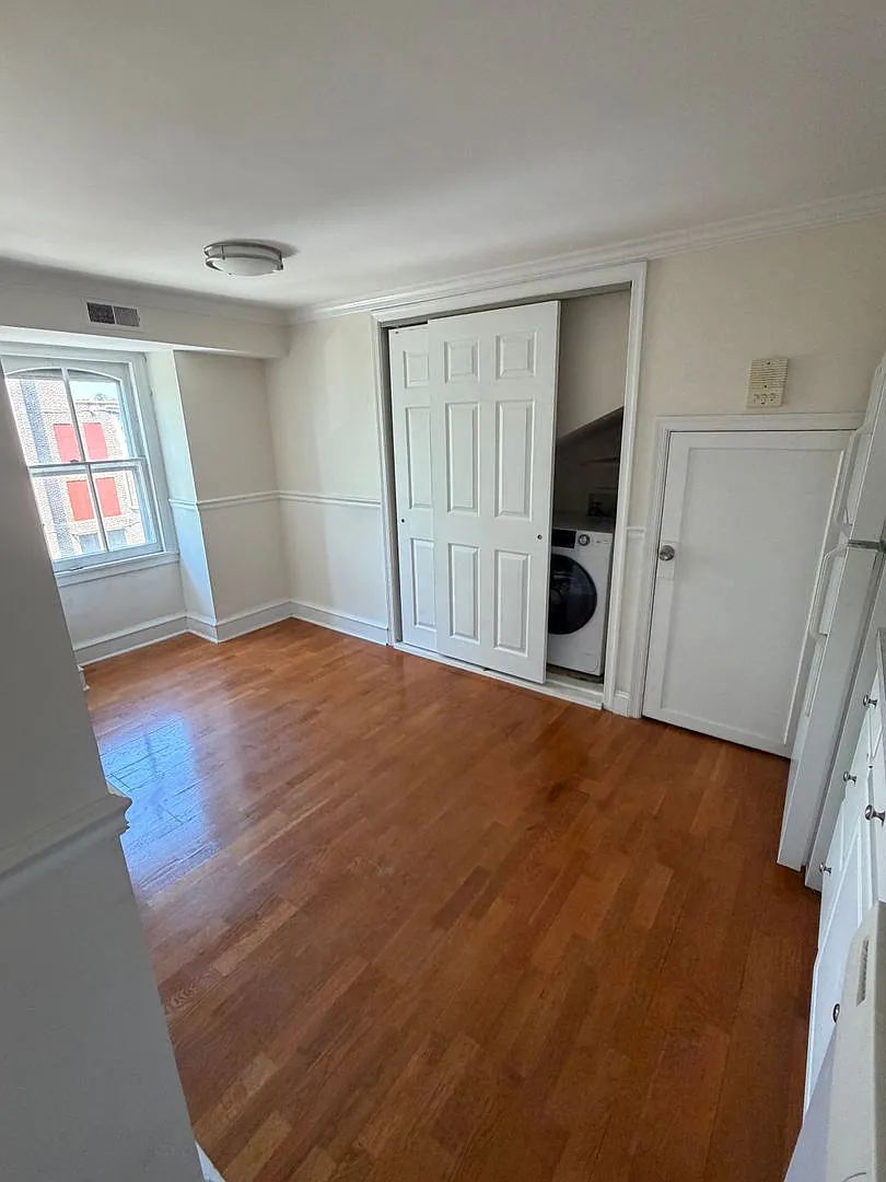 115 Bloomingdale Ave. — Photo 4