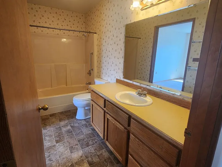 1301 East St #211-S-212 — Photo 13