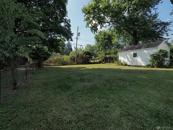 5th image of 2229 S Yellow Springs St