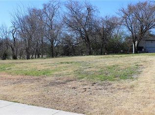 4250 Lake Ridge Pkwy, Grand Prairie, TX 75052