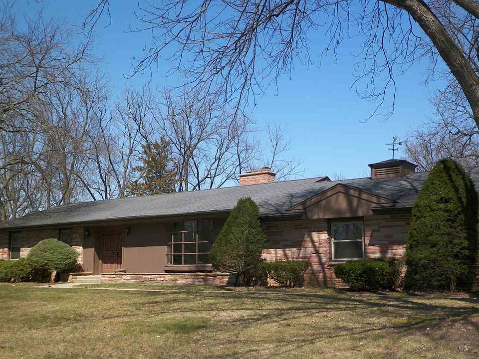 1st image of 2318 Cerro Vista Dr