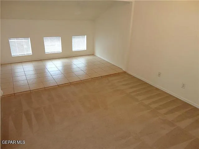 5729 Green Castle Rd — Photo 4