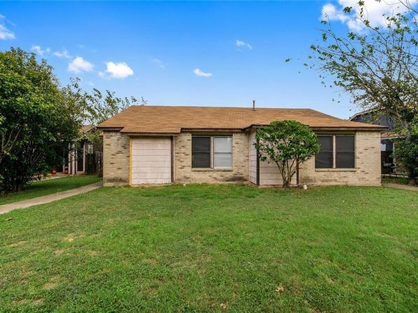 1208 Orchard Park Cir