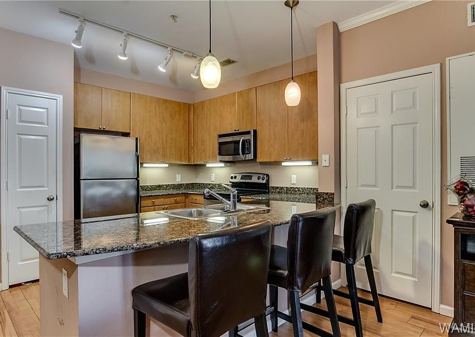 1st image of 1901 5th Ave E Unit 2309