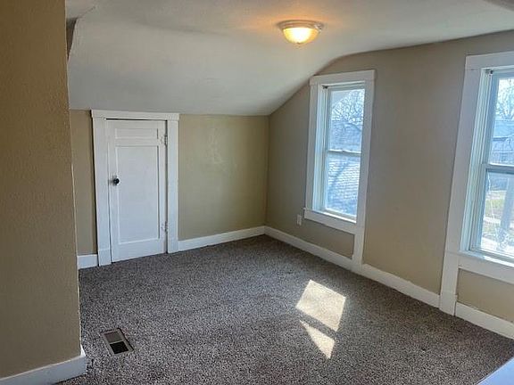 2nd image of 325 Brown Ave