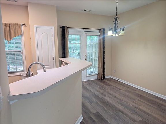 5th image of 1203 Blairs Pointe Dr #1