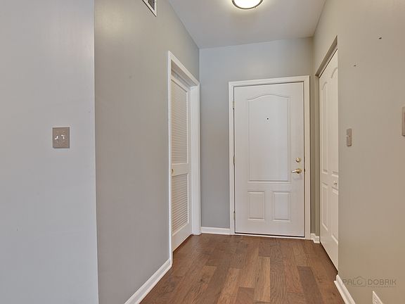 3rd image of 10 N Lake St APT 217
