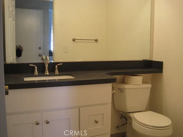 2577 Plaza Del Amo — Photo 4