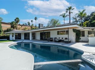 3701 Royal Woods Dr, Sherman Oaks, CA 91403