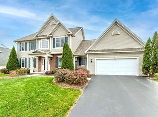 11 Post Side Ln, Pittsford, NY 14534