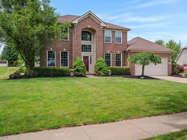 1078 Alexandria Ln, Medina, OH 44256