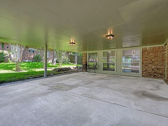 5th image of 107 Shadylyn Dr
