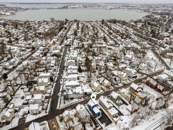 portland-maine-84894549 picture