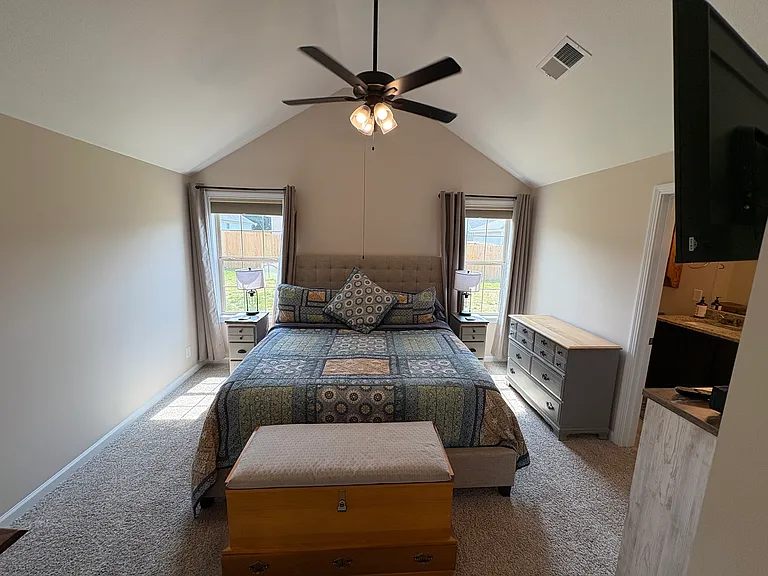 Fredrick Dr — Photo 11