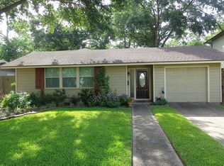 1551 Hewitt Dr, Houston, TX 77018