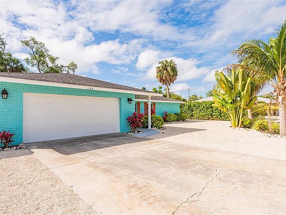 2nd image of 1133 MONTEZUMA DRIVE
