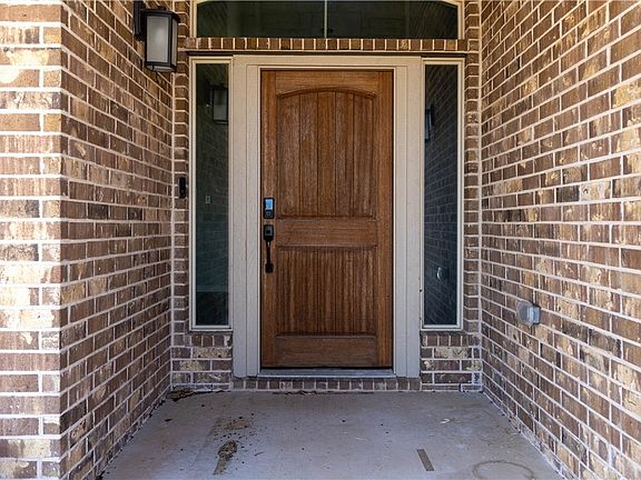4th image of 5748 Saint Charles Dr