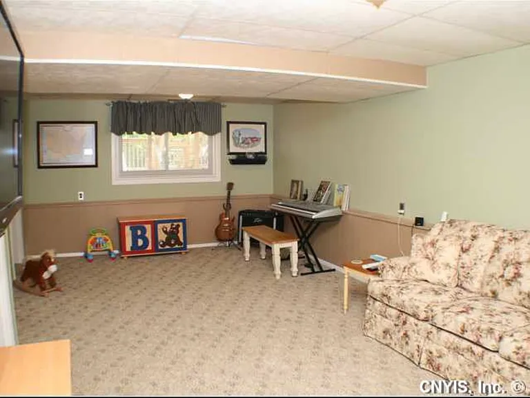 4995 Driftwood Dr — Photo 9