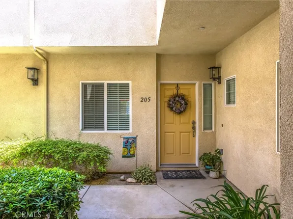 93 Kansas St APT 205, Redlands, CA 92373