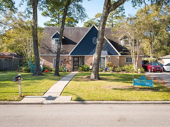 2nd image of 614 S Diamondhead Blvd