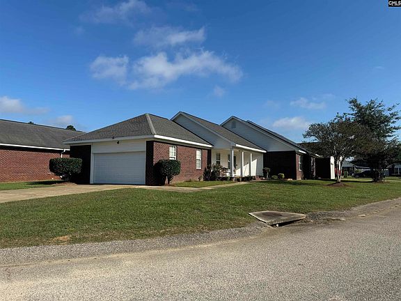 3rd image of 2240 Dartmouth Dr