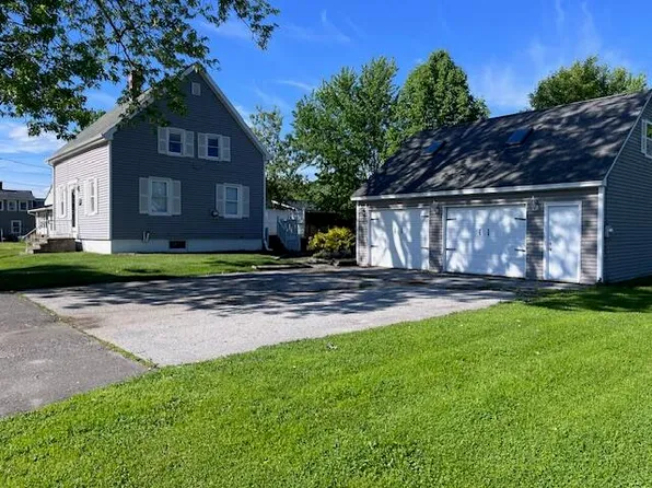 156 Chamberlain Street, Brewer, ME 04412