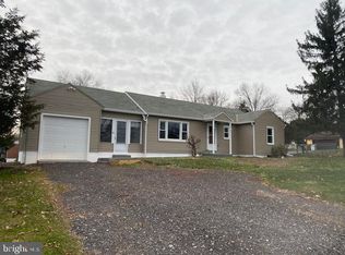 712 Pikeland Ave, Spring City, PA 19475